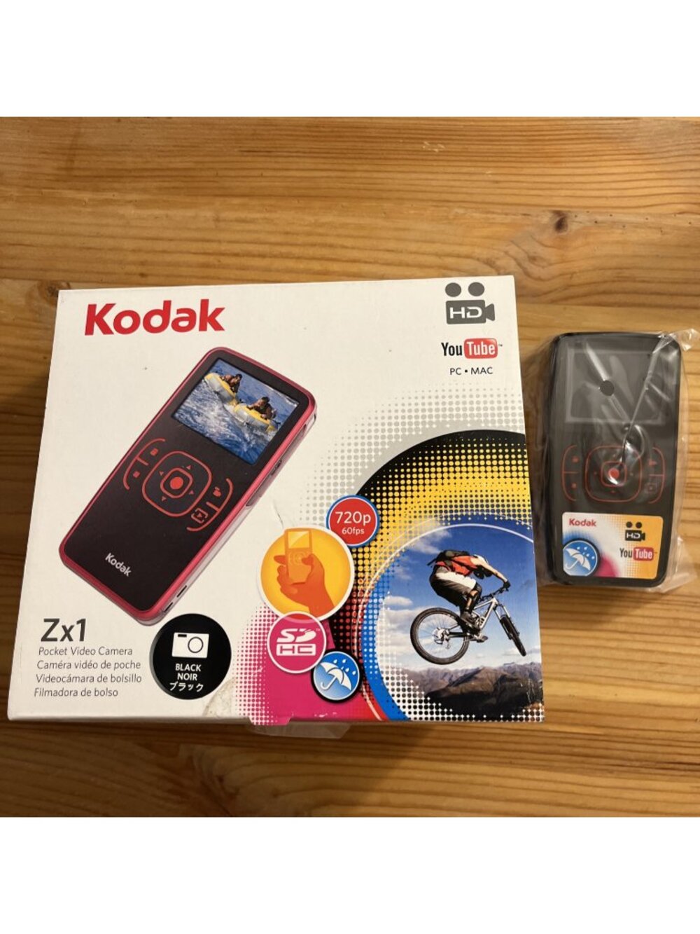 KODAK Zx1 Pocket Video Camera HD 720p 60fps Black Weather Resistant Open Box
